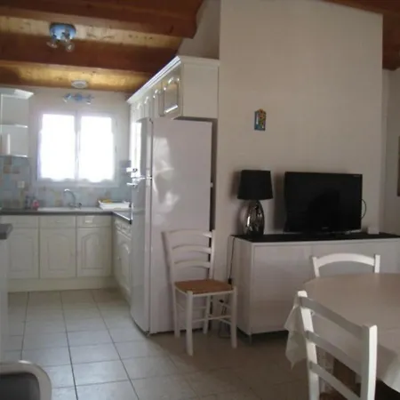 Maison A 300m De La Avec Jardin Clos, Terrasse, Bbq Et 2 - Fr-1-224b-515 Casa de Férias