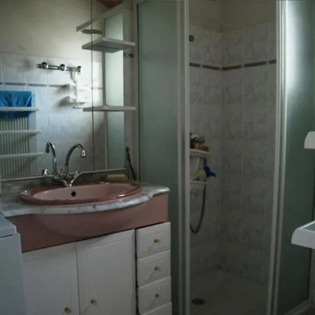 Holiday home Maison A 300m De La Avec Jardin Clos, Terrasse, Bbq Et 2 - Fr-1-224b-515 *