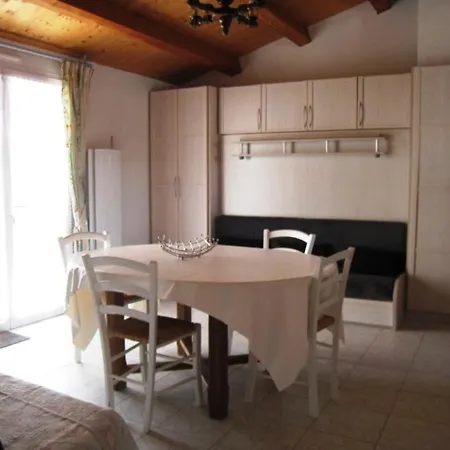 Casa de Férias Maison A 300m De La Avec Jardin Clos, Terrasse, Bbq Et 2 - Fr-1-224b-515 *